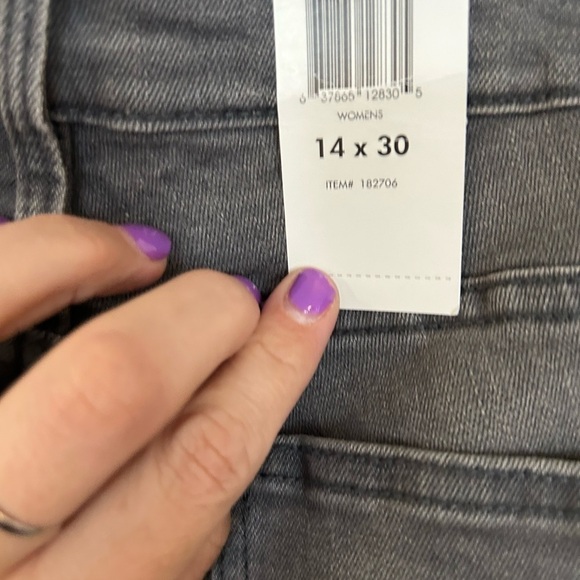 NWT ultimate skinny Calvin Klein 14 x 30 jeans - Picture 3 of 4